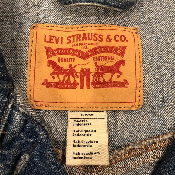 Small levis long sleeve jacket - Picture 3 of 7
